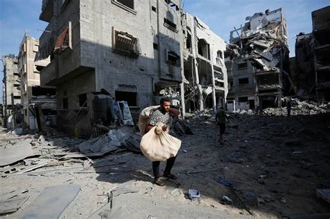 Gazze’de hiçbir tarafı değil, “insanlığı” savunmak